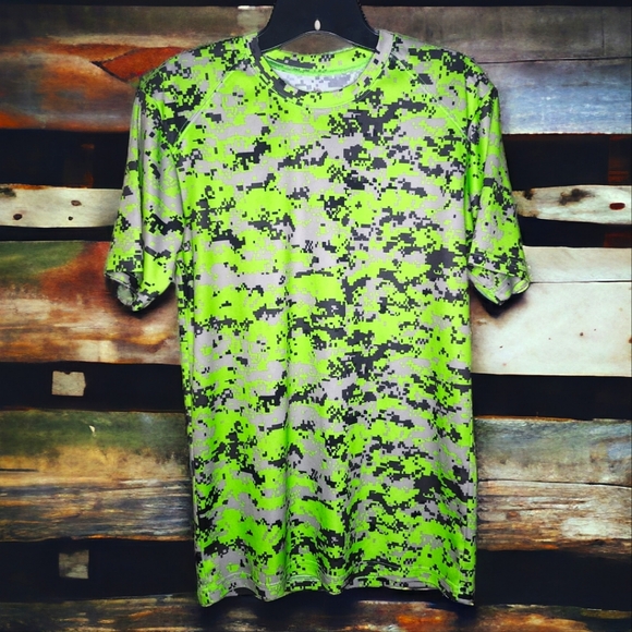 BADGER Set of 2 Neon Camo Sport Tops- Small - Picture 5 of 7